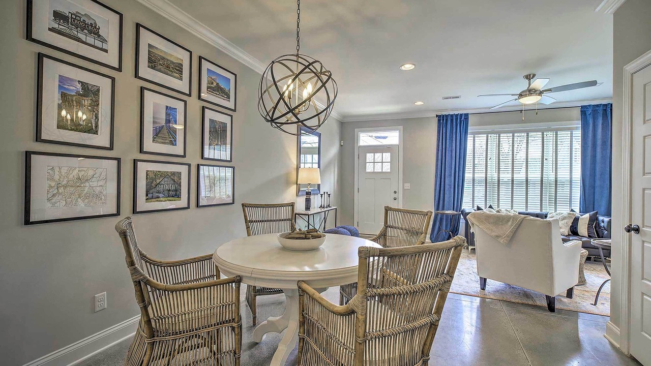 Photo of Others in Downtown Chattanooga