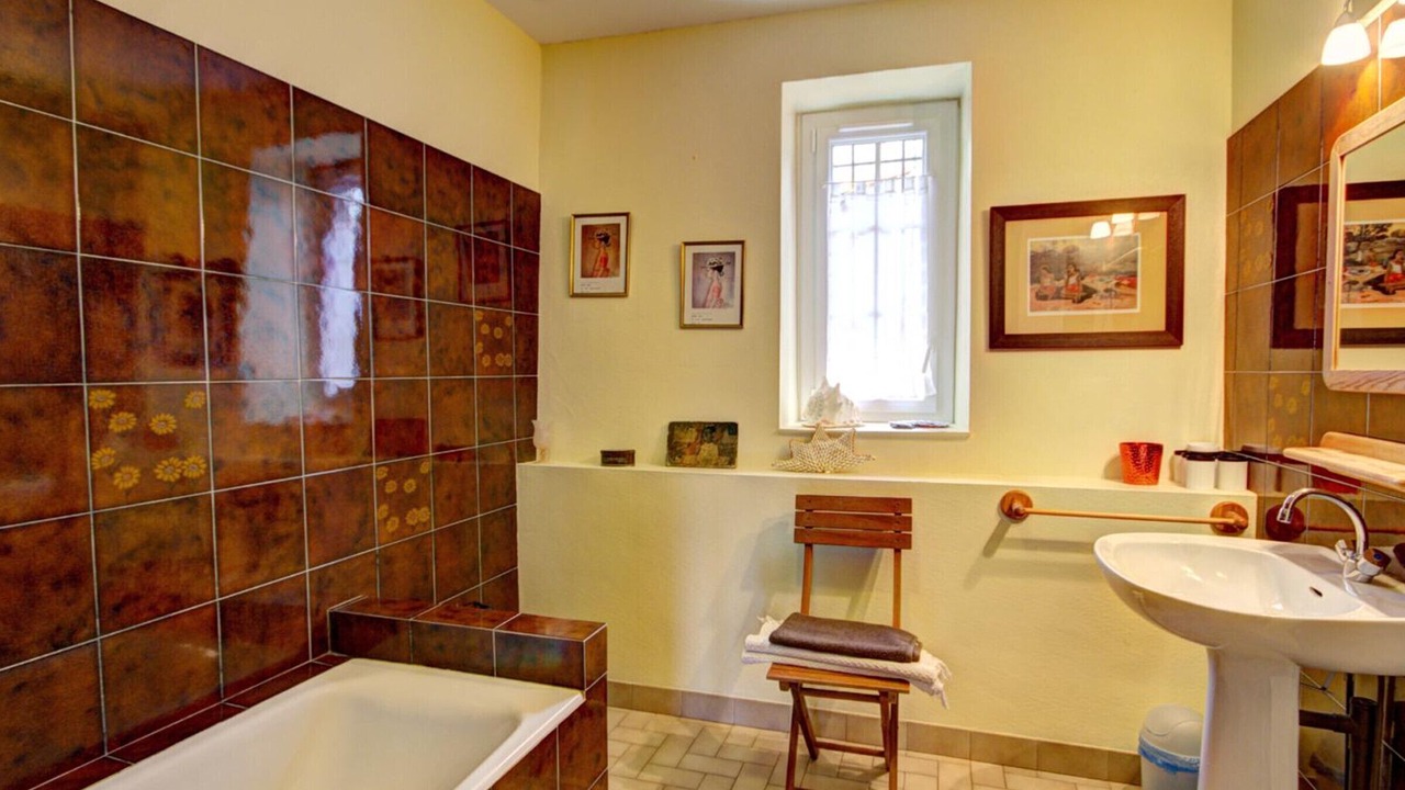 Photo of Bathroom in Saint-Alban-les-Eaux