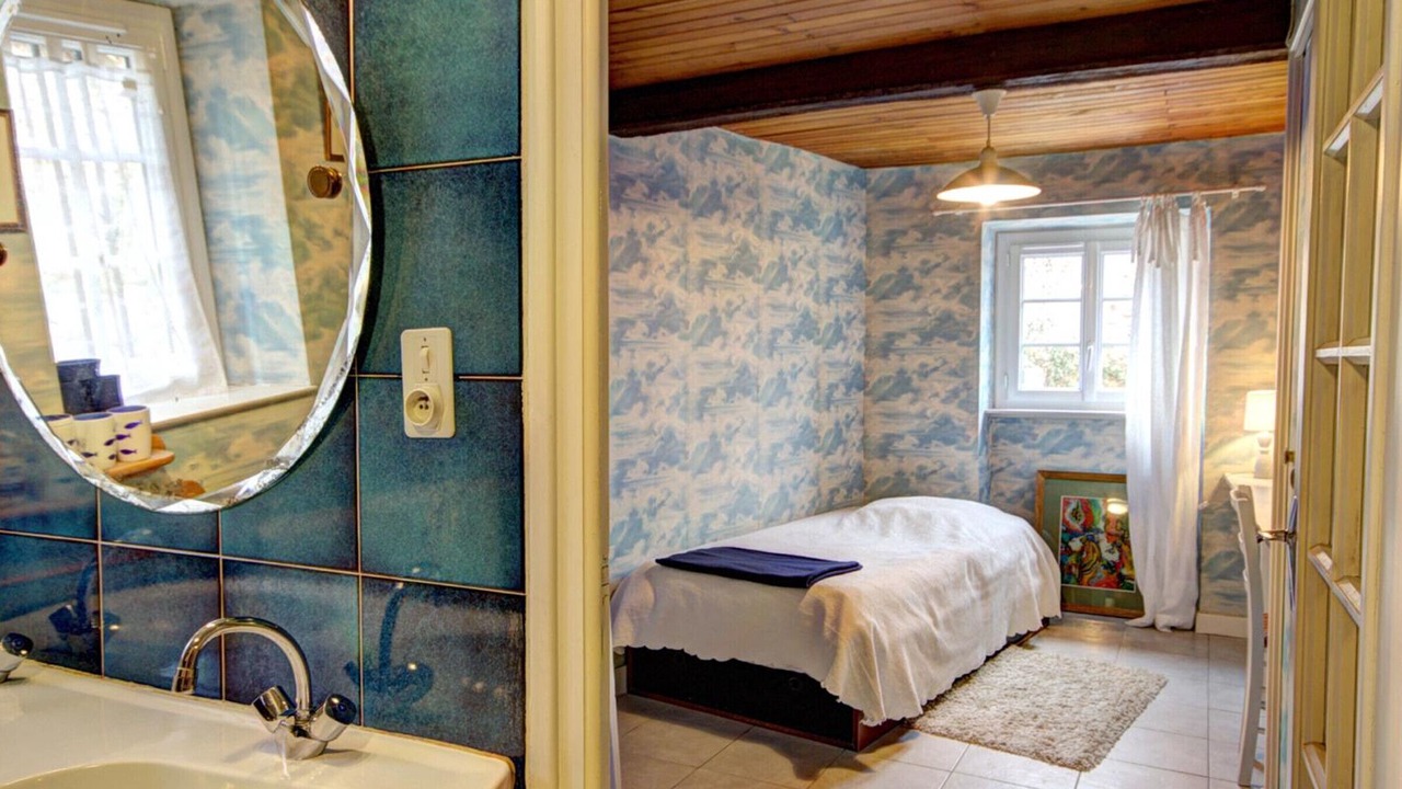 Photo of Bedroom in Saint-Alban-les-Eaux