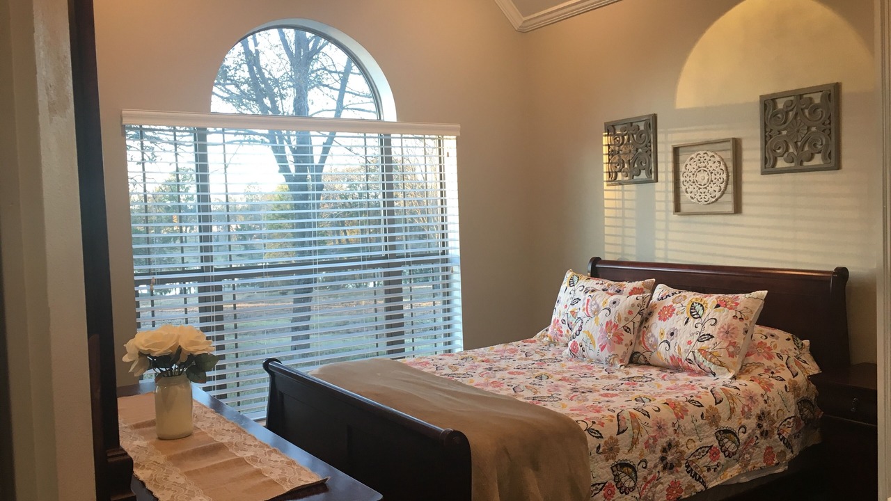 Photo of Bedroom in Albany