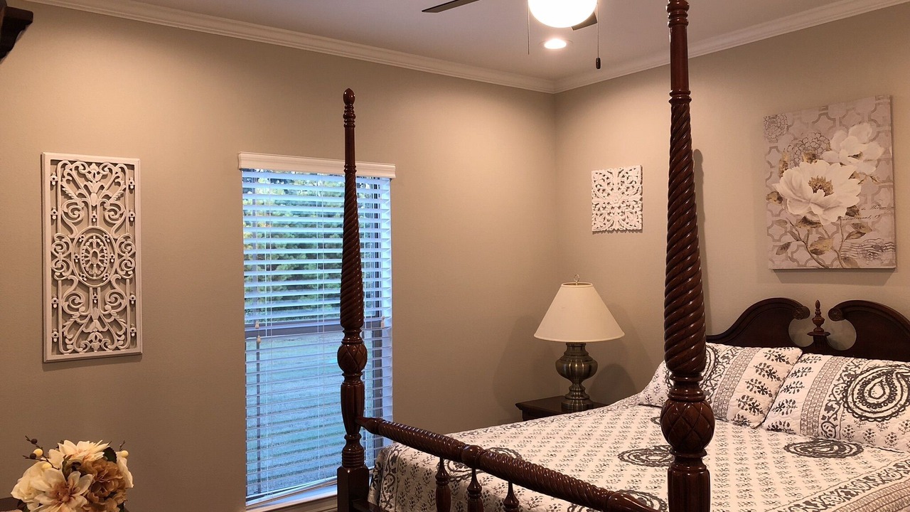 Photo of Bedroom in Albany