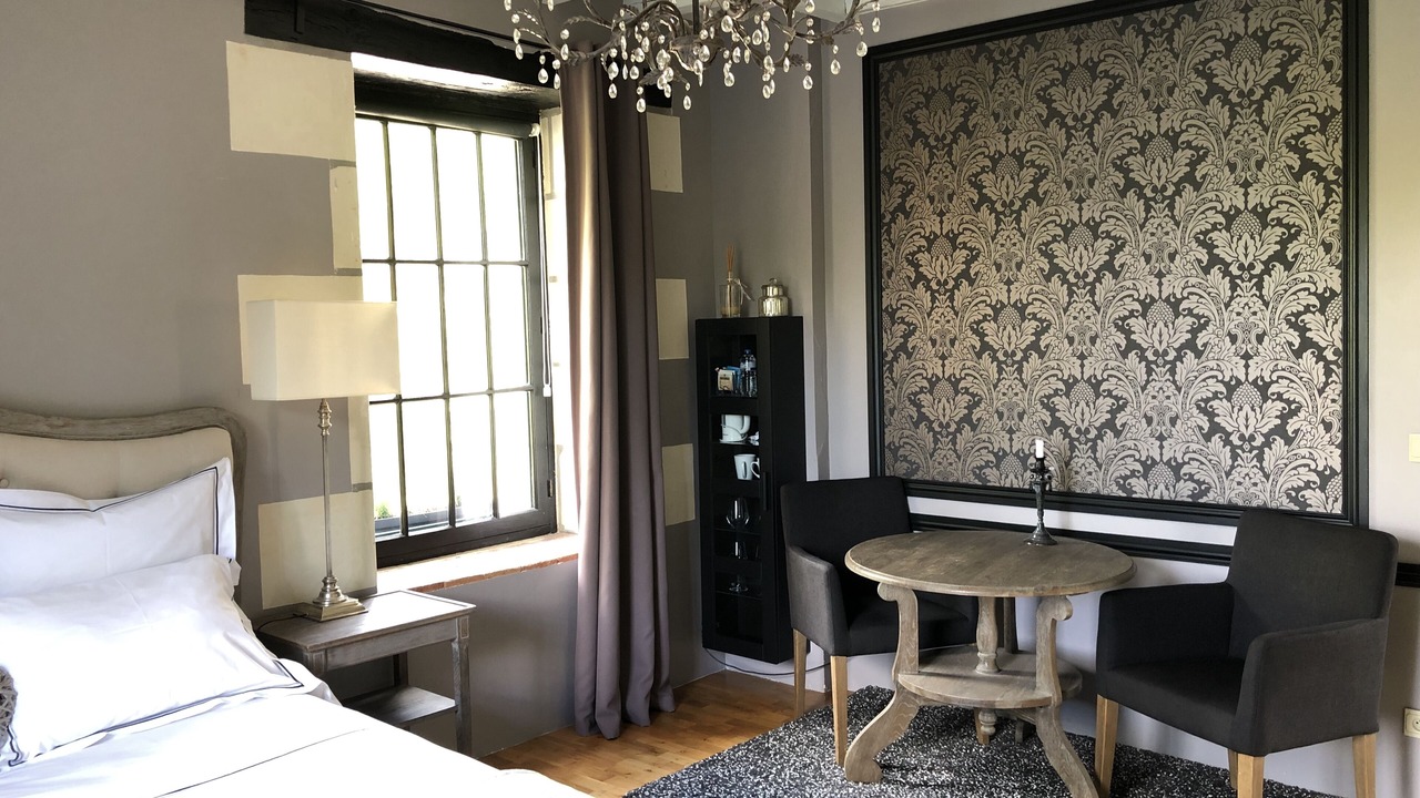 Photo of Bedroom in Sache