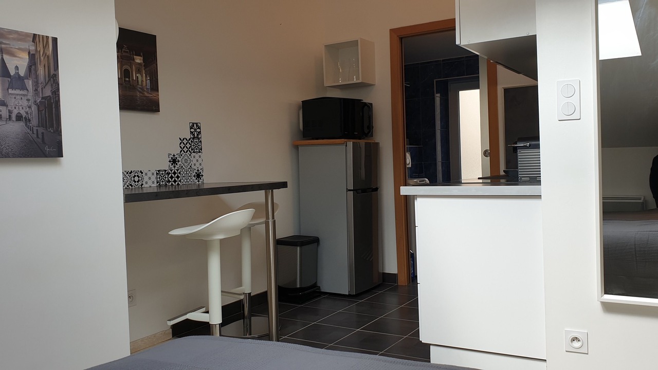 Photo of Bedroom in Saint Nicolas - Charles III - Ville vieille - Trois Maisons - Leopold