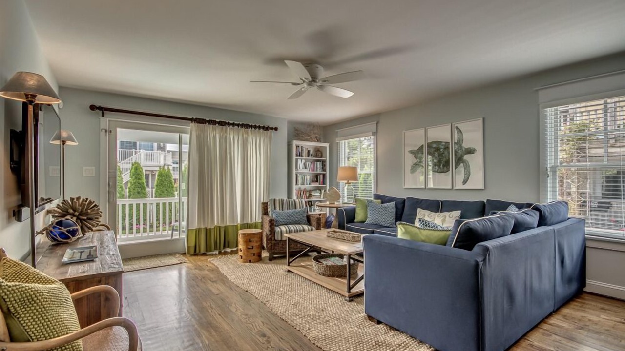Photo of Livingroom in Avalon