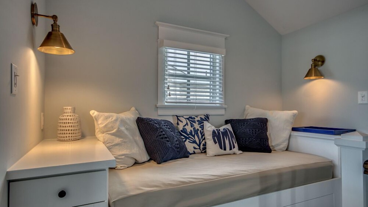 Photo of Bedroom in Avalon