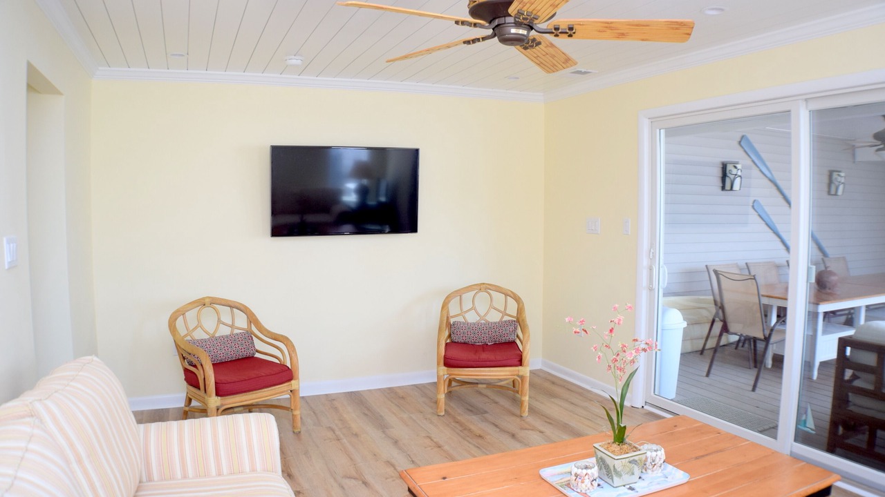 Photo of Livingroom in Townsend's Inlet