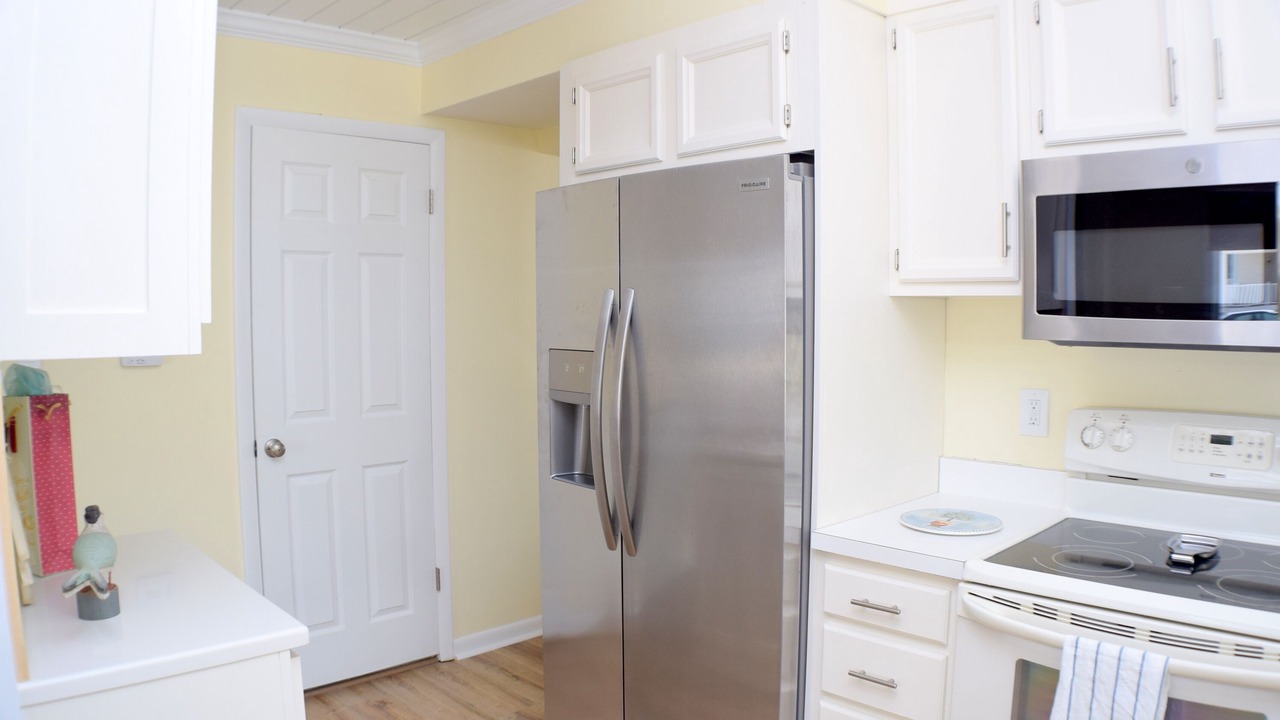 Photo of Kitchen in Townsend's Inlet
