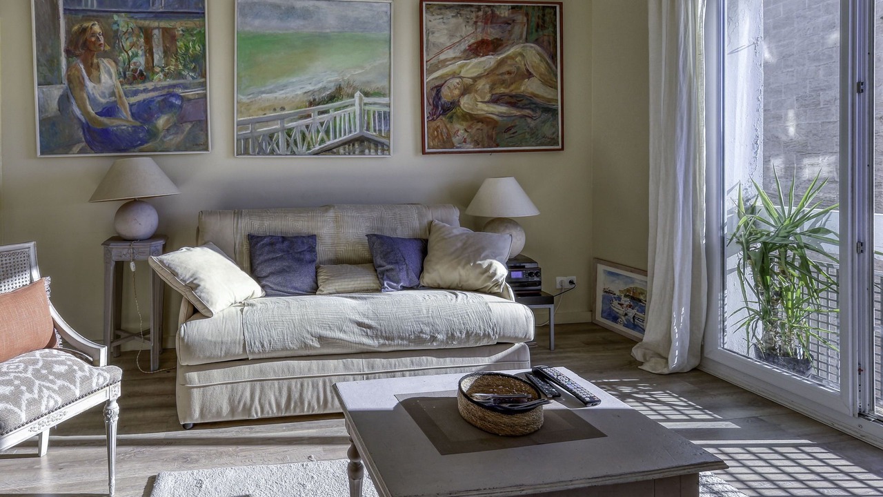 Photo of Bedroom in Hotel-de-Ville