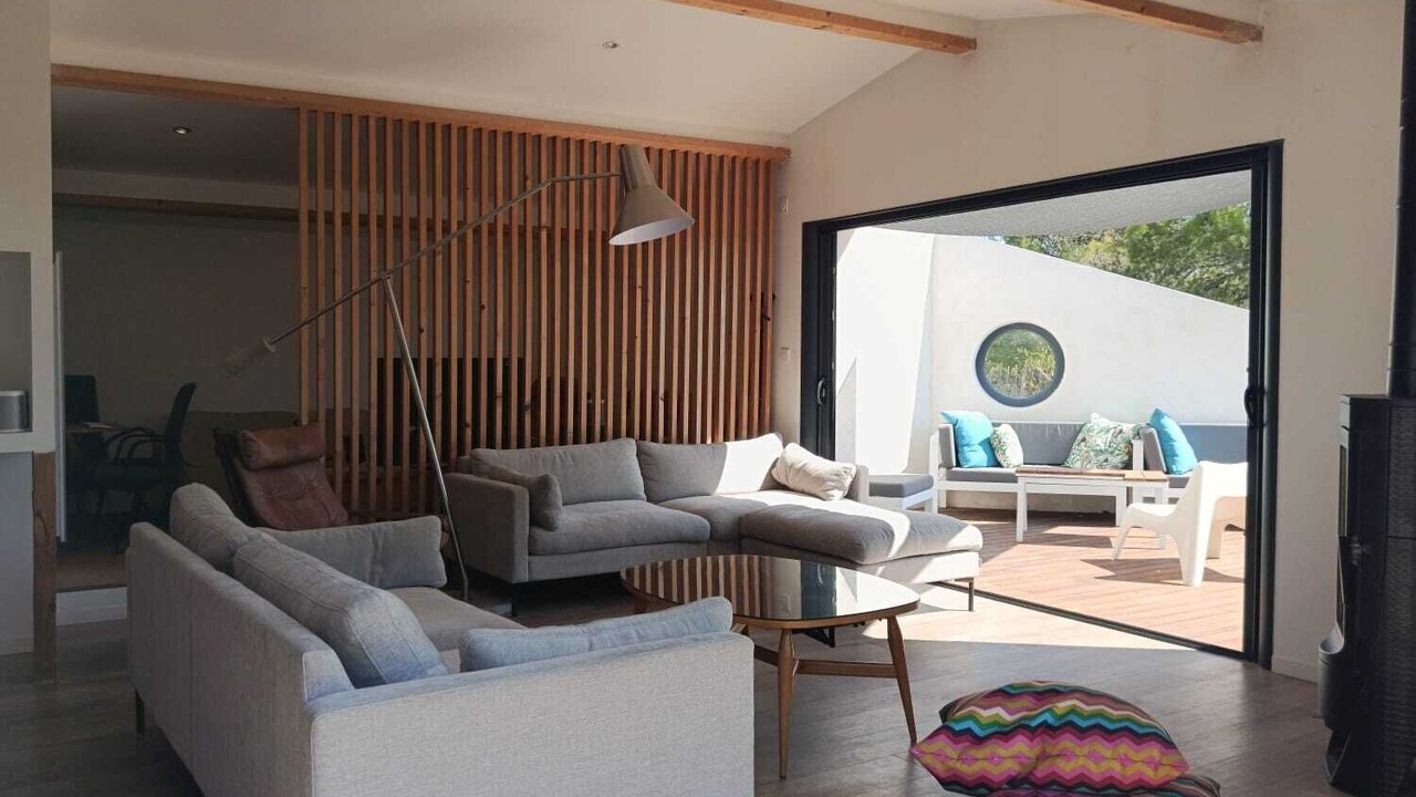 Photo of Livingroom in Saint-Jean-de-Cuculles