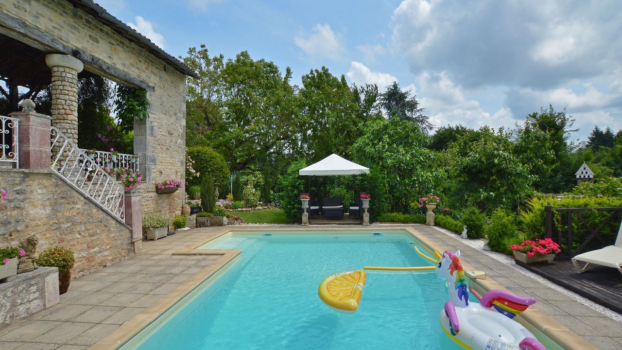 Photo of Outdoor in La Foret-de-Tesse