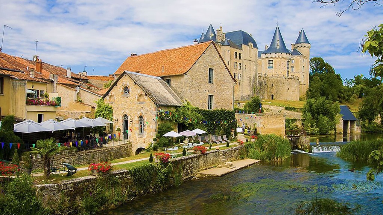 Photo of Others in La Foret-de-Tesse