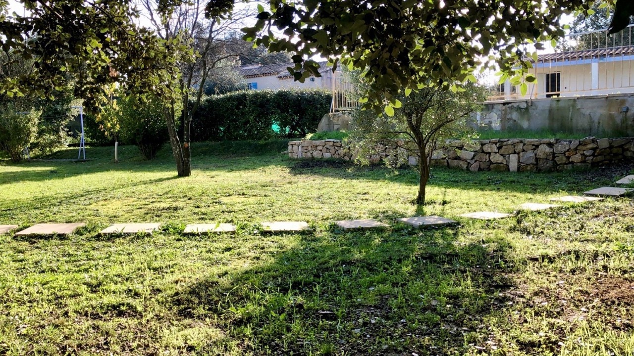 Photo of Outdoor in Gareoult