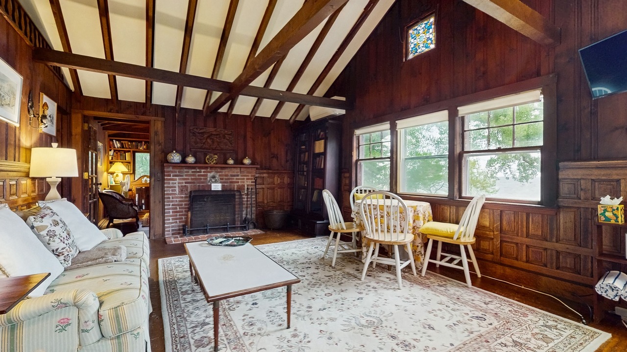 Photo of Livingroom in Rockport