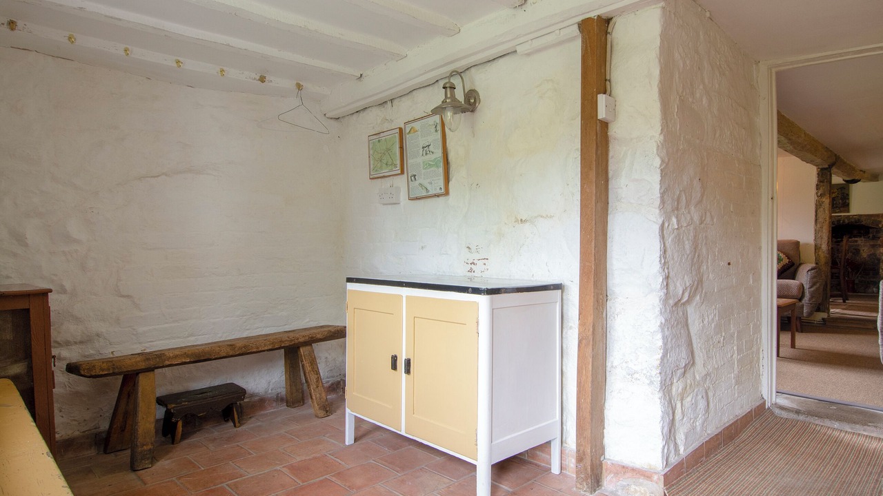 Photo of Bedroom in Avebury