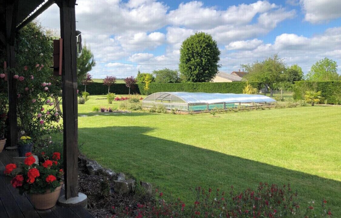 Photo of Outdoor in La Tour-Saint-Gelin