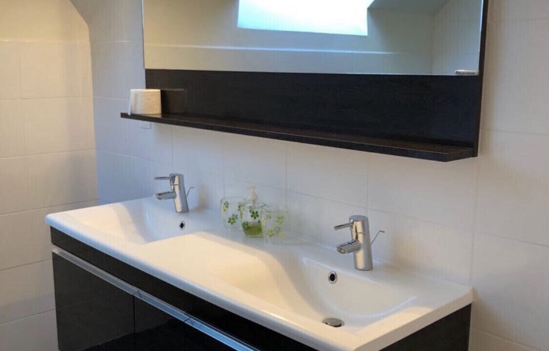 Photo of Bathroom in La Tour-Saint-Gelin