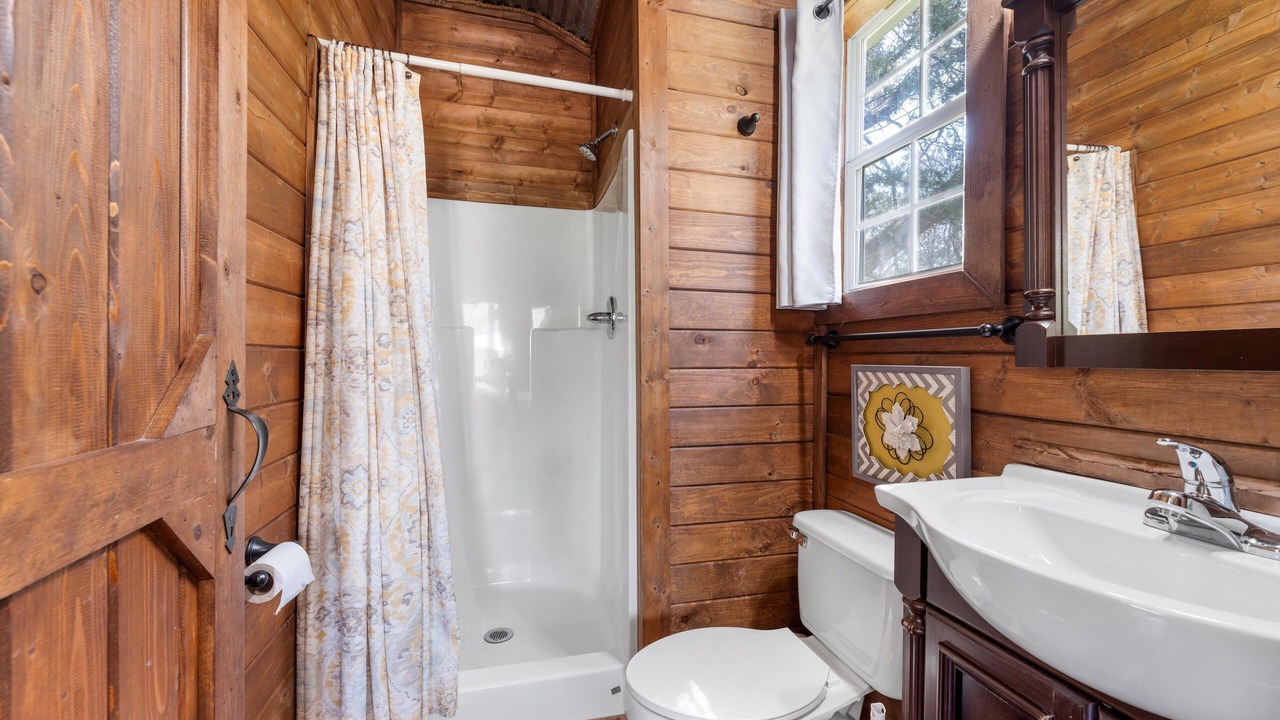 Photo of Bathroom in Crawford