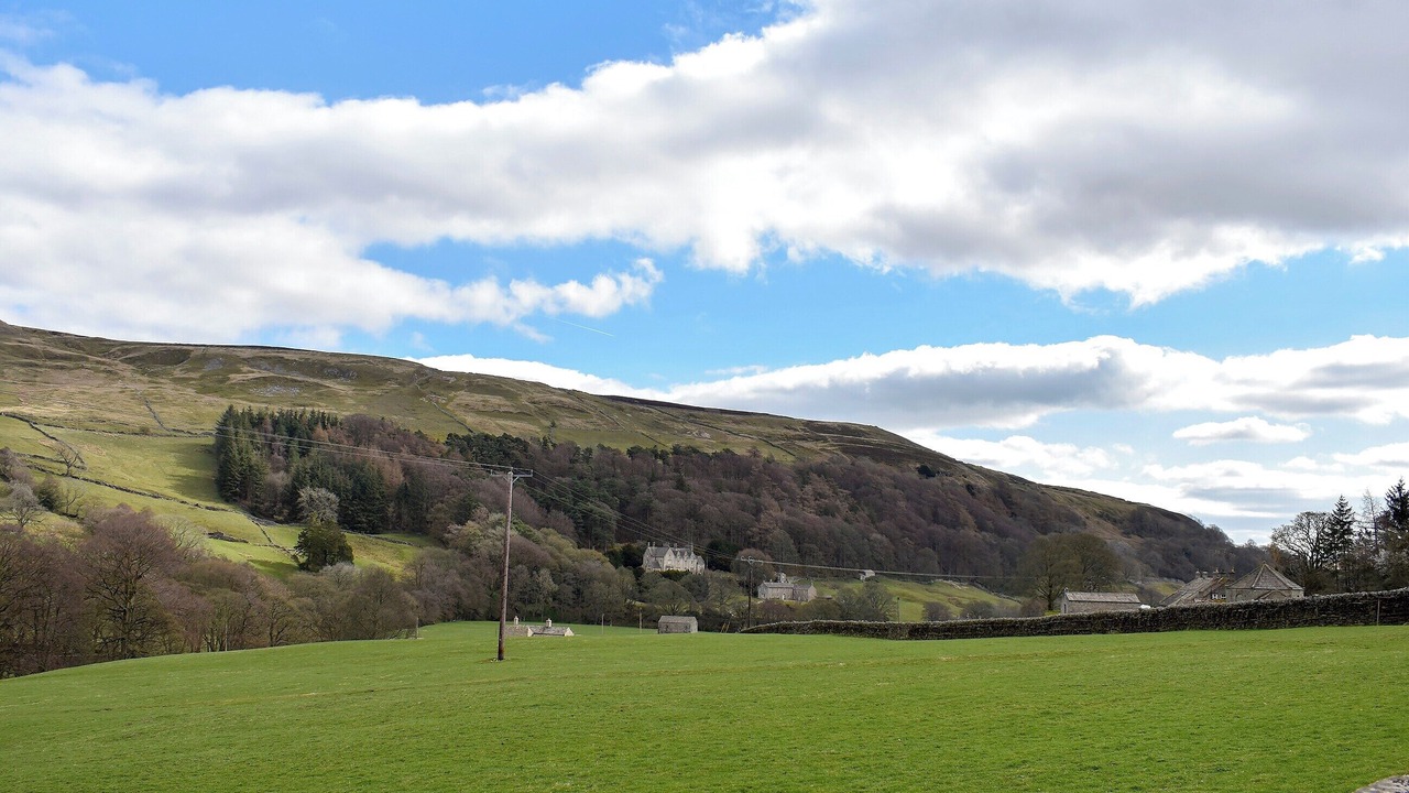 Photo of Others in Fremington