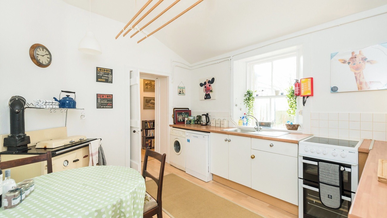 Photo of Others in Biggar