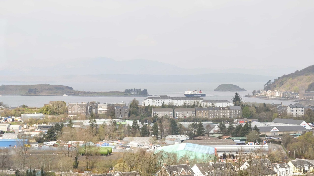 Photo of Others in Oban