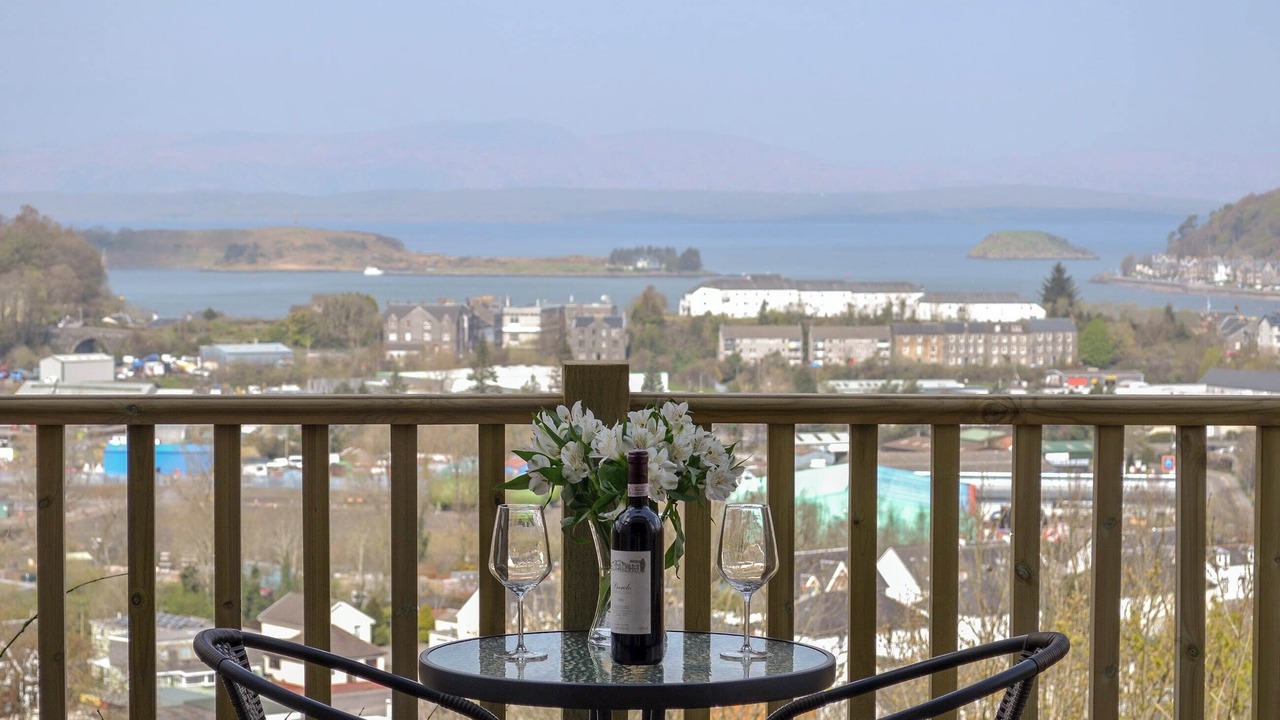 Photo of Others in Oban