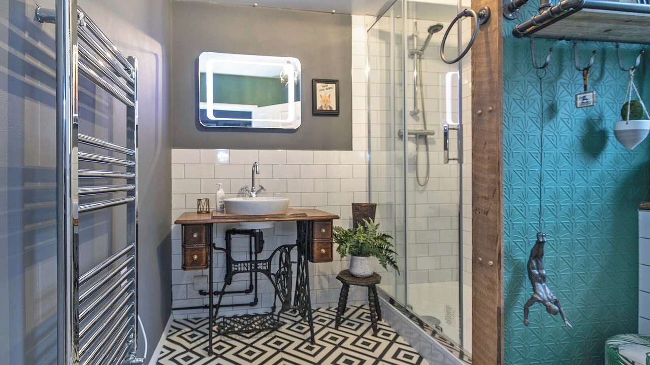 Photo of Bedroom in West Cliff