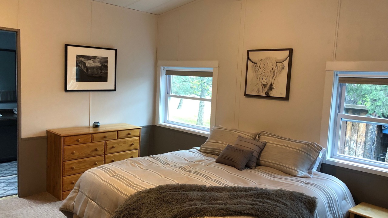 Photo of Bedroom in Cascade