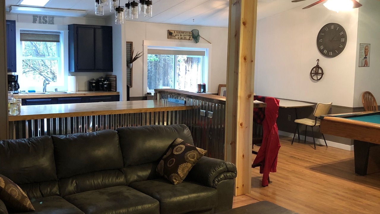 Photo of Livingroom in Cascade