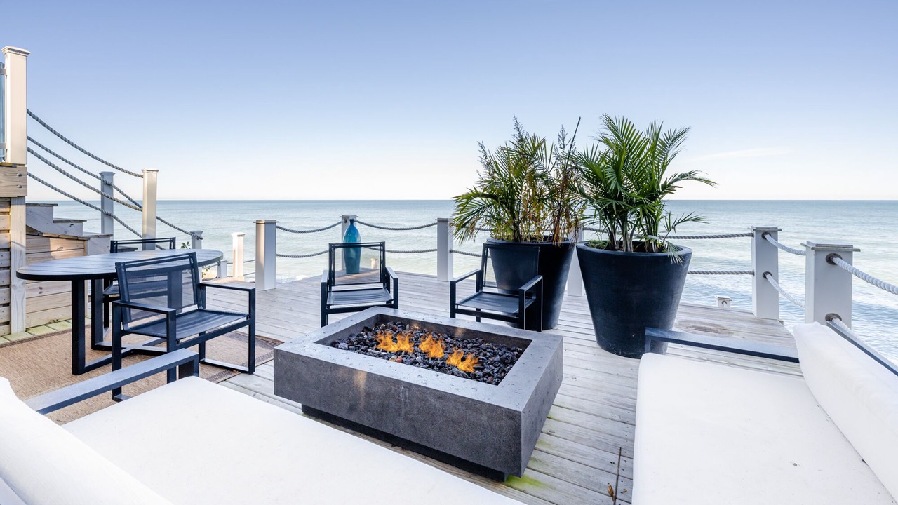 Photo of Outdoor in Grand Beach