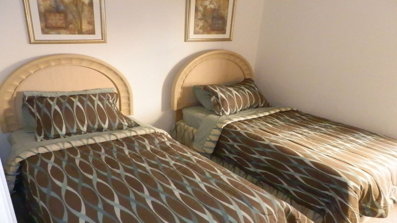 Photo of Bedroom in Seasons