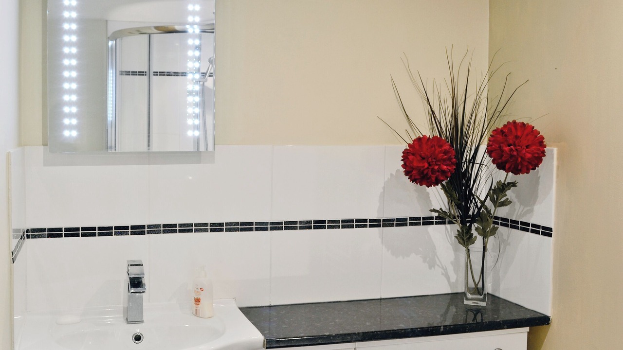 Photo of Bedroom in Llandudno