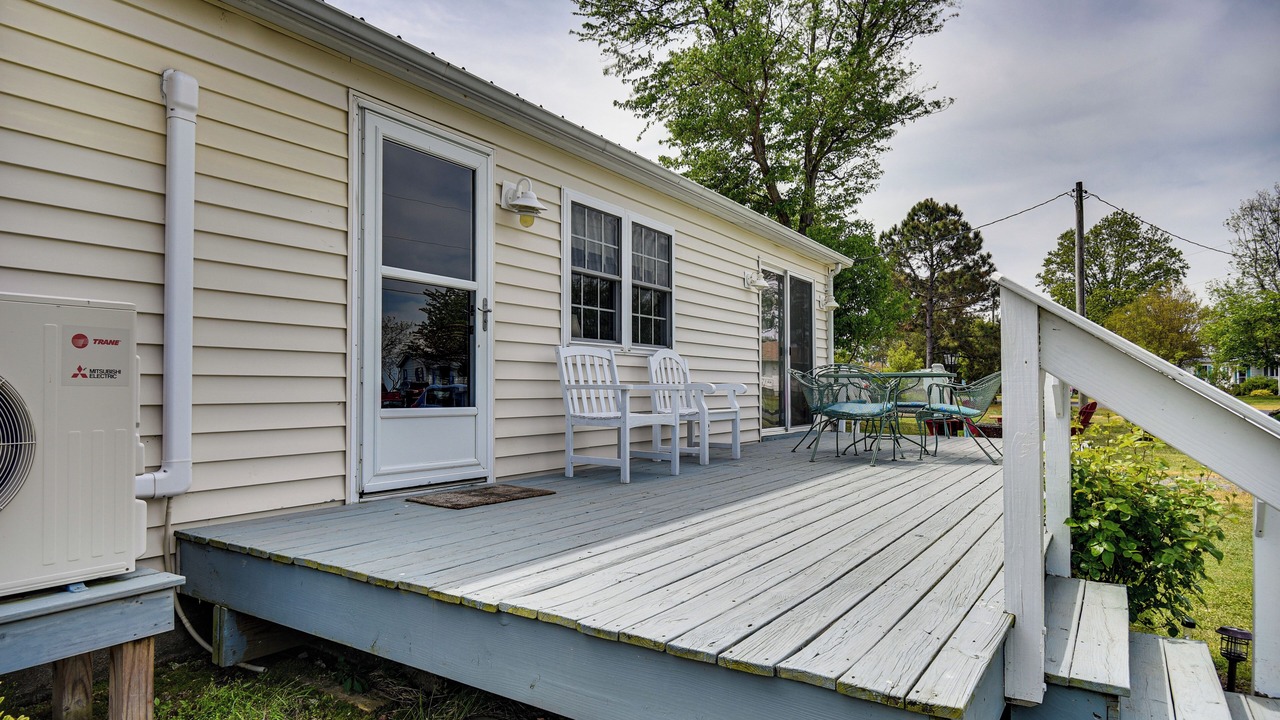 Photo of Outdoor in Davis Wharf