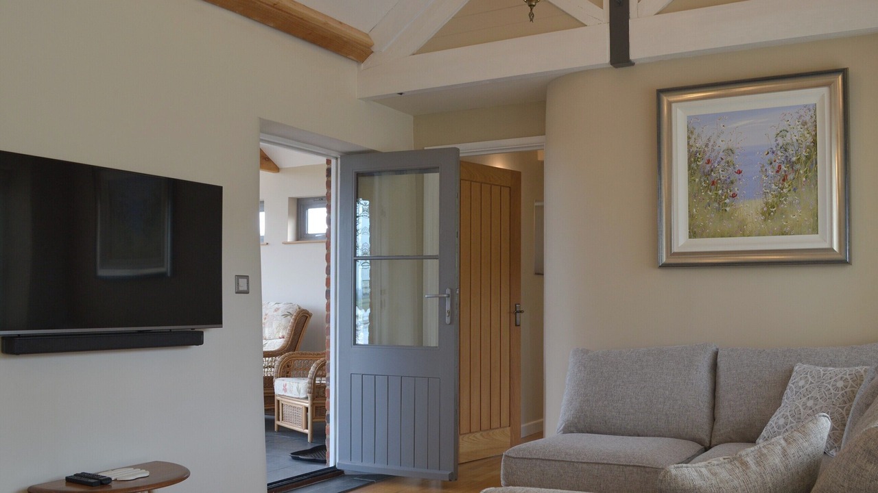 Photo of Others in Fivelanes