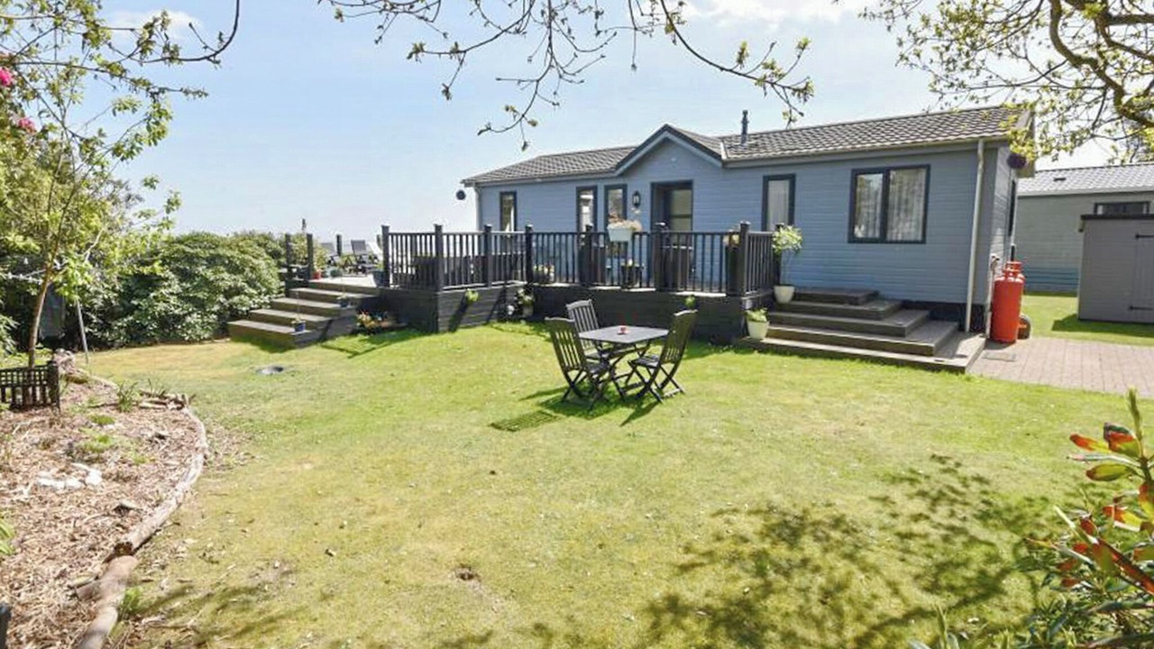 Photo of Others in Corton