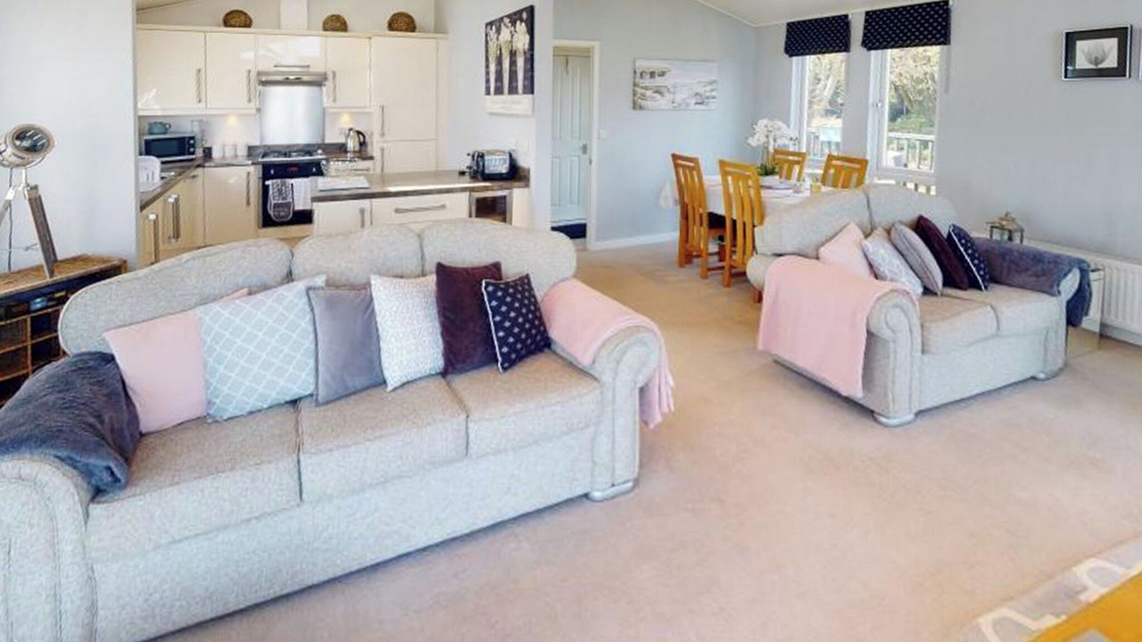 Photo of Others in Corton