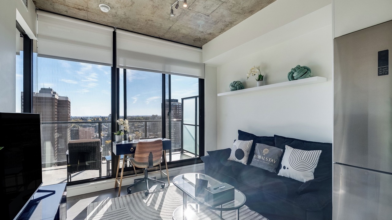 Photo of Livingroom in Connaught