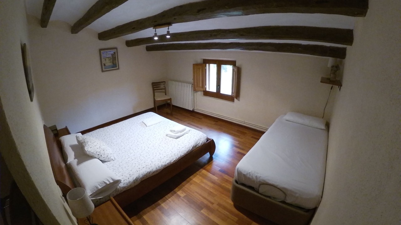 Photo of Bedroom in Pontons