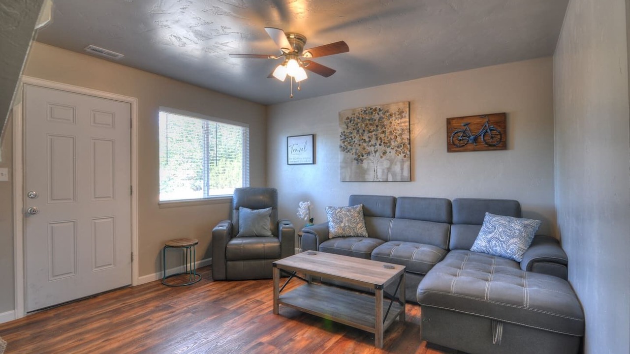 Photo of Livingroom in Grand Junction
