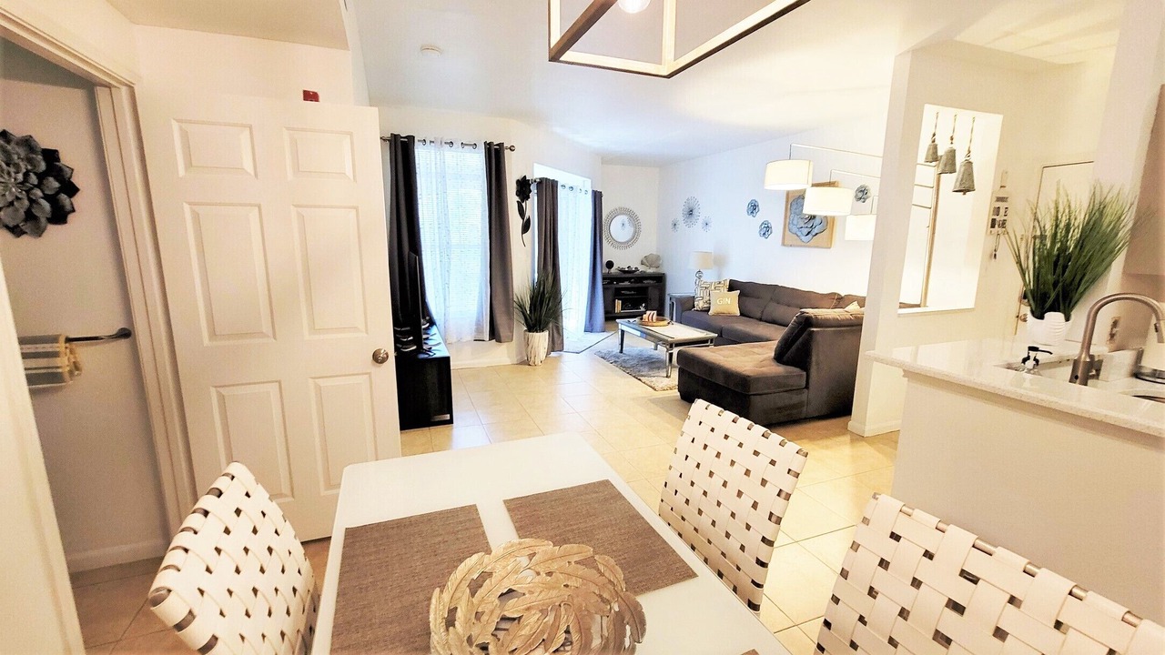 Photo of Livingroom in Clearwater