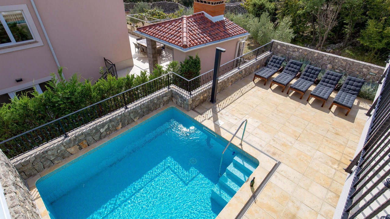 Photo of Outdoor in Kornic