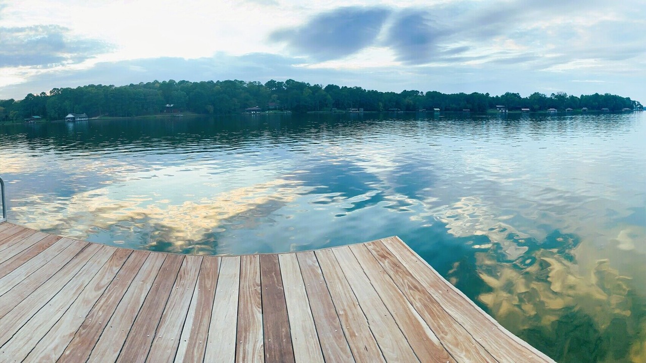 Photo of Outdoor in Whispering Hills