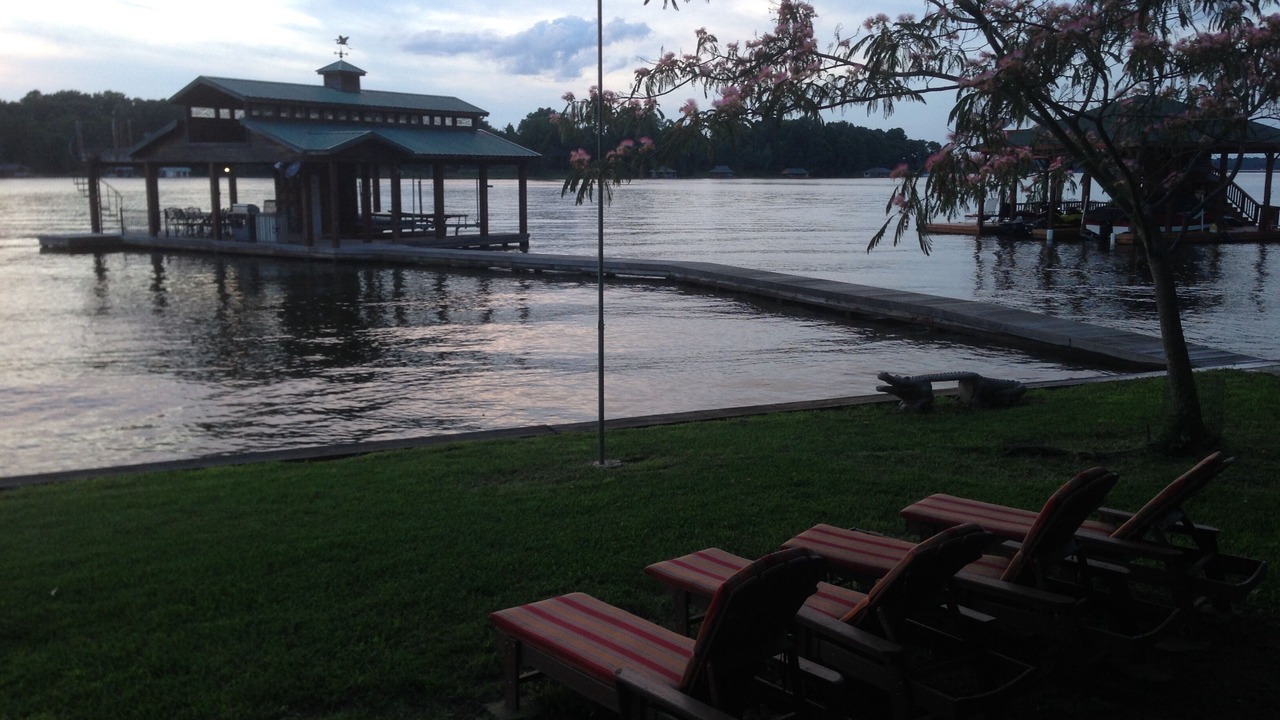 Photo of Outdoor in Whispering Hills