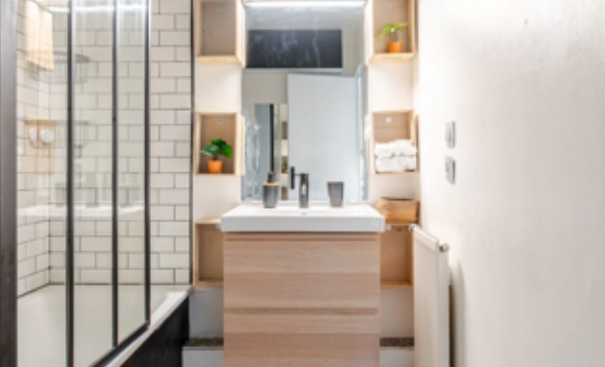 Photo of Bathroom in Plaisir