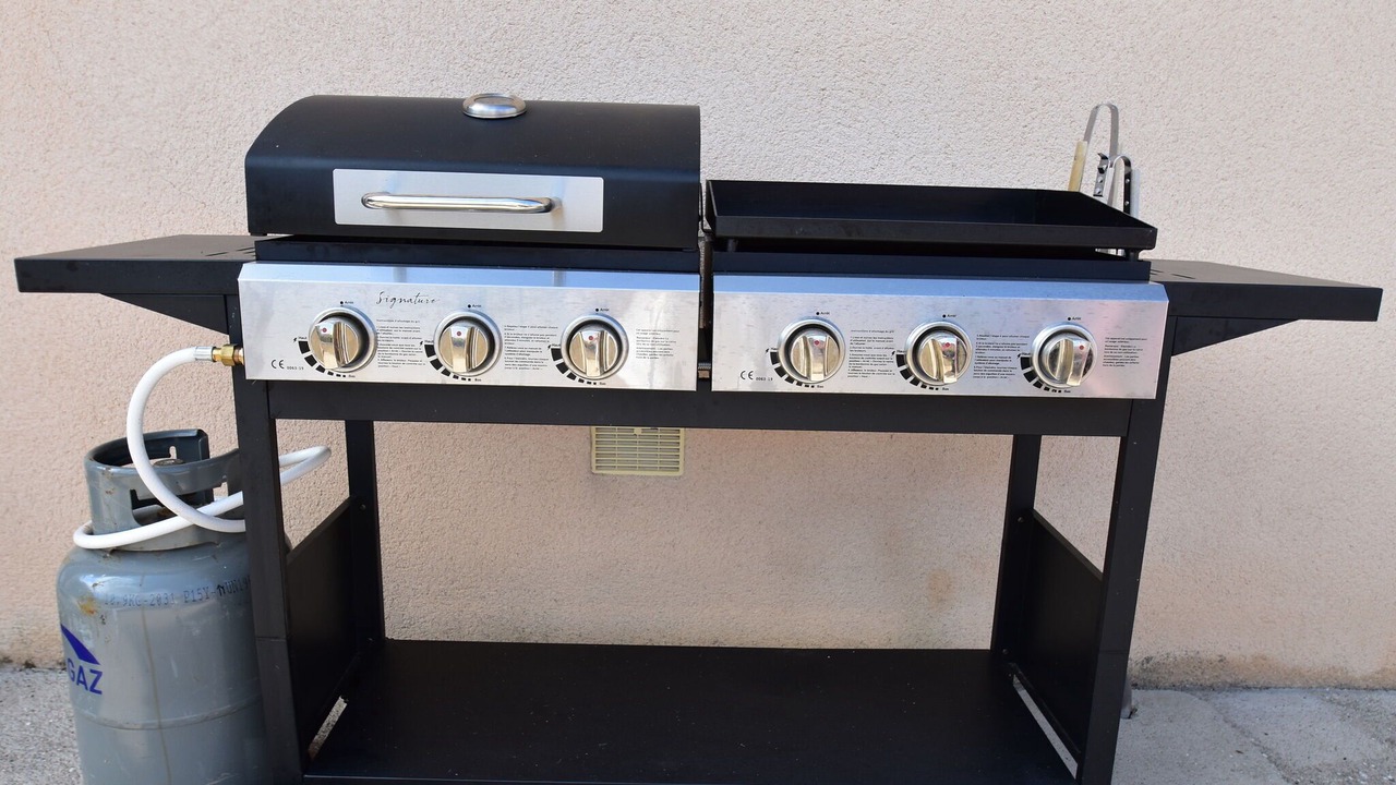 Photo of Others in Grury