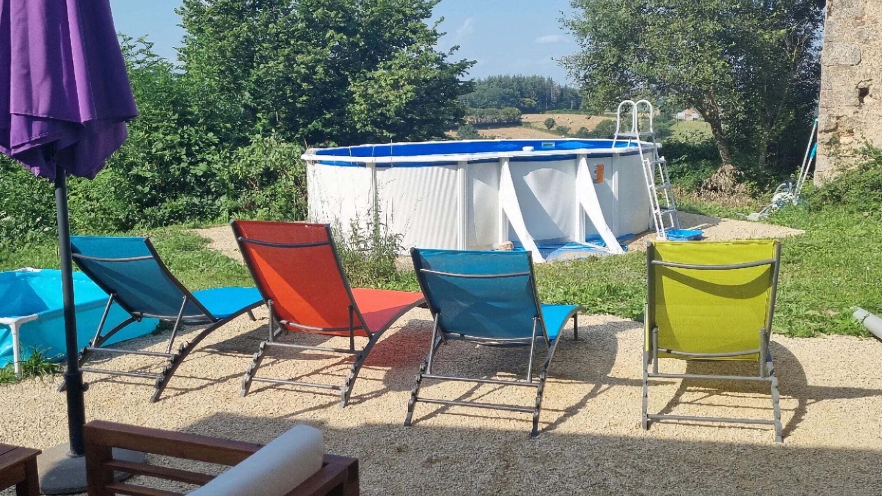 Photo of Outdoor in Grury