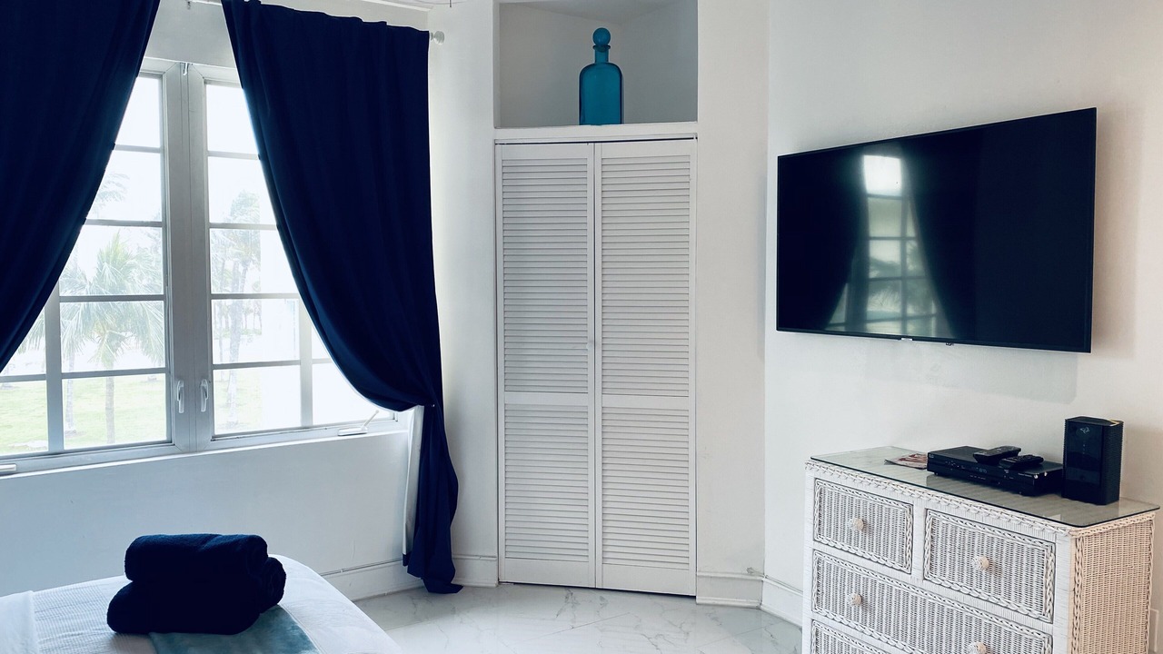 Photo of Bedroom in Flamingo/Lummus