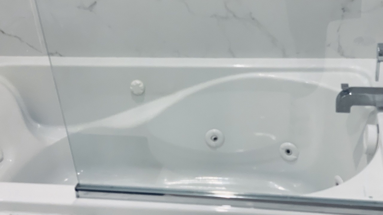 Photo of Bathroom in Flamingo/Lummus