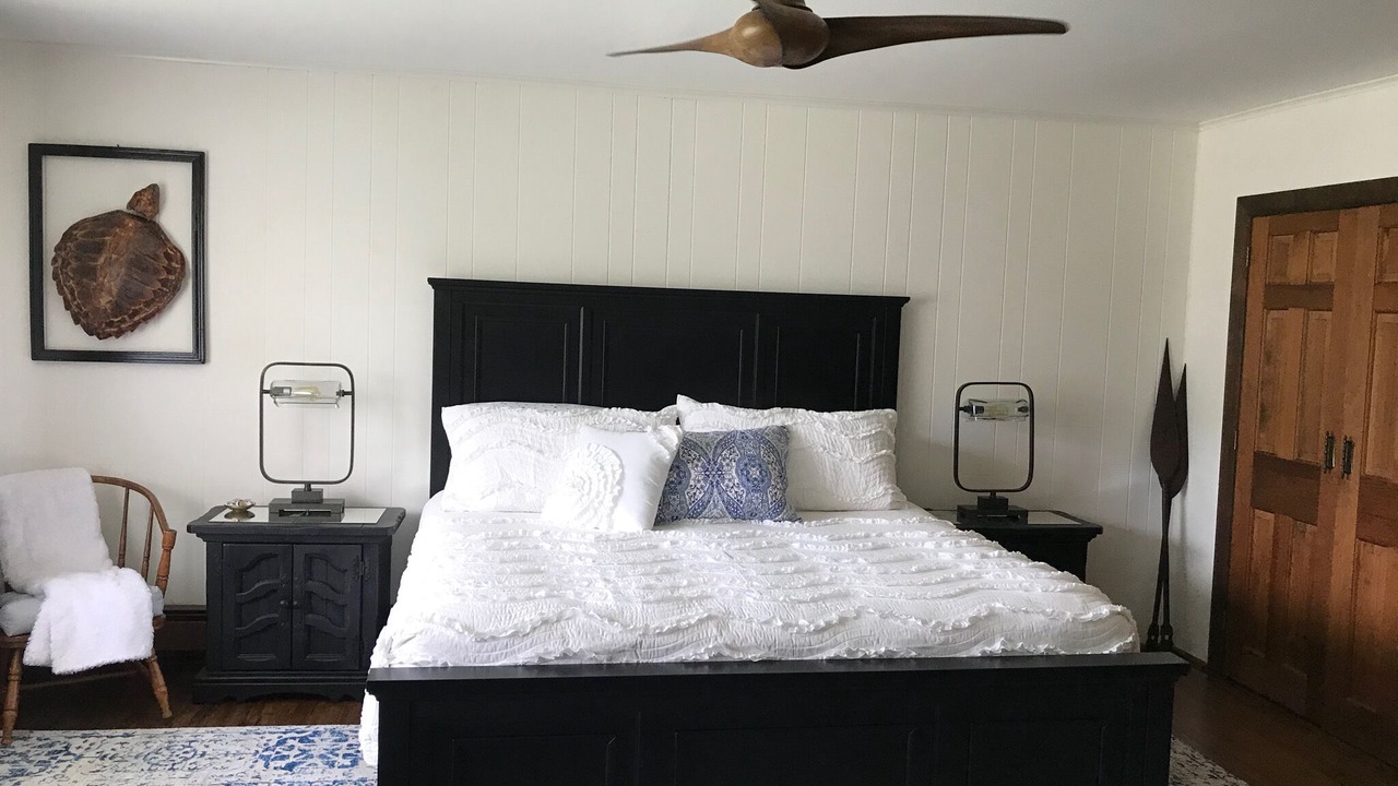 Photo of Bedroom in Town of Denning