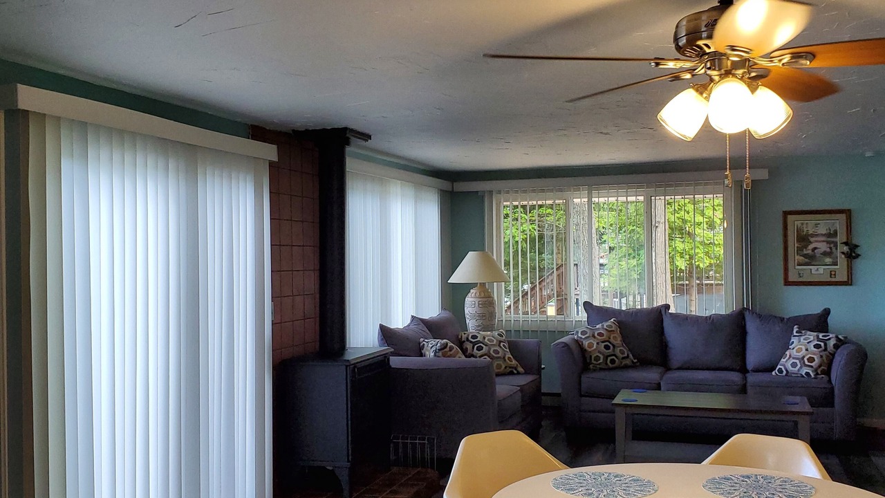 Photo of Livingroom in Lake