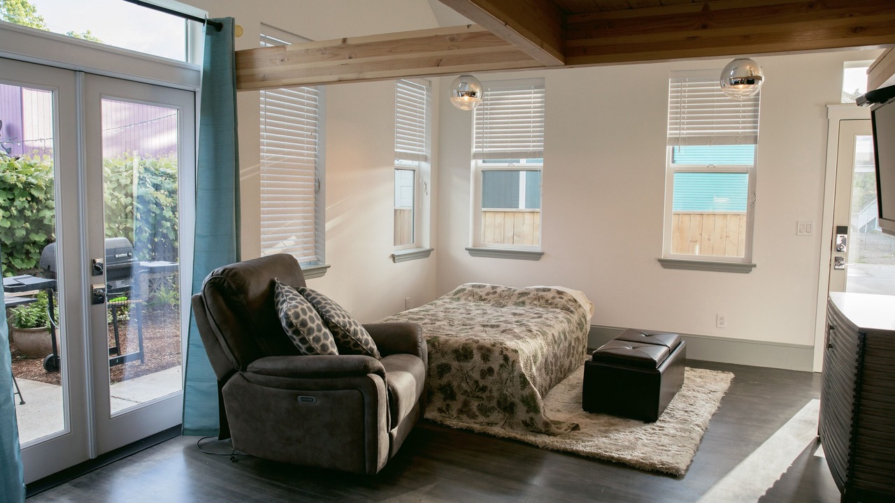 Photo of Others in Montavilla